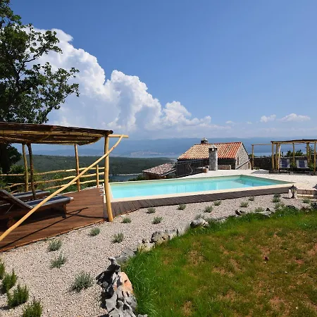 Holiday home Luxurious In Risika With Private *